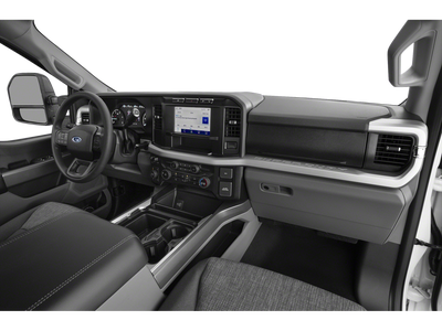 2025 Ford Super Duty F-350 DRW Pickup XLT