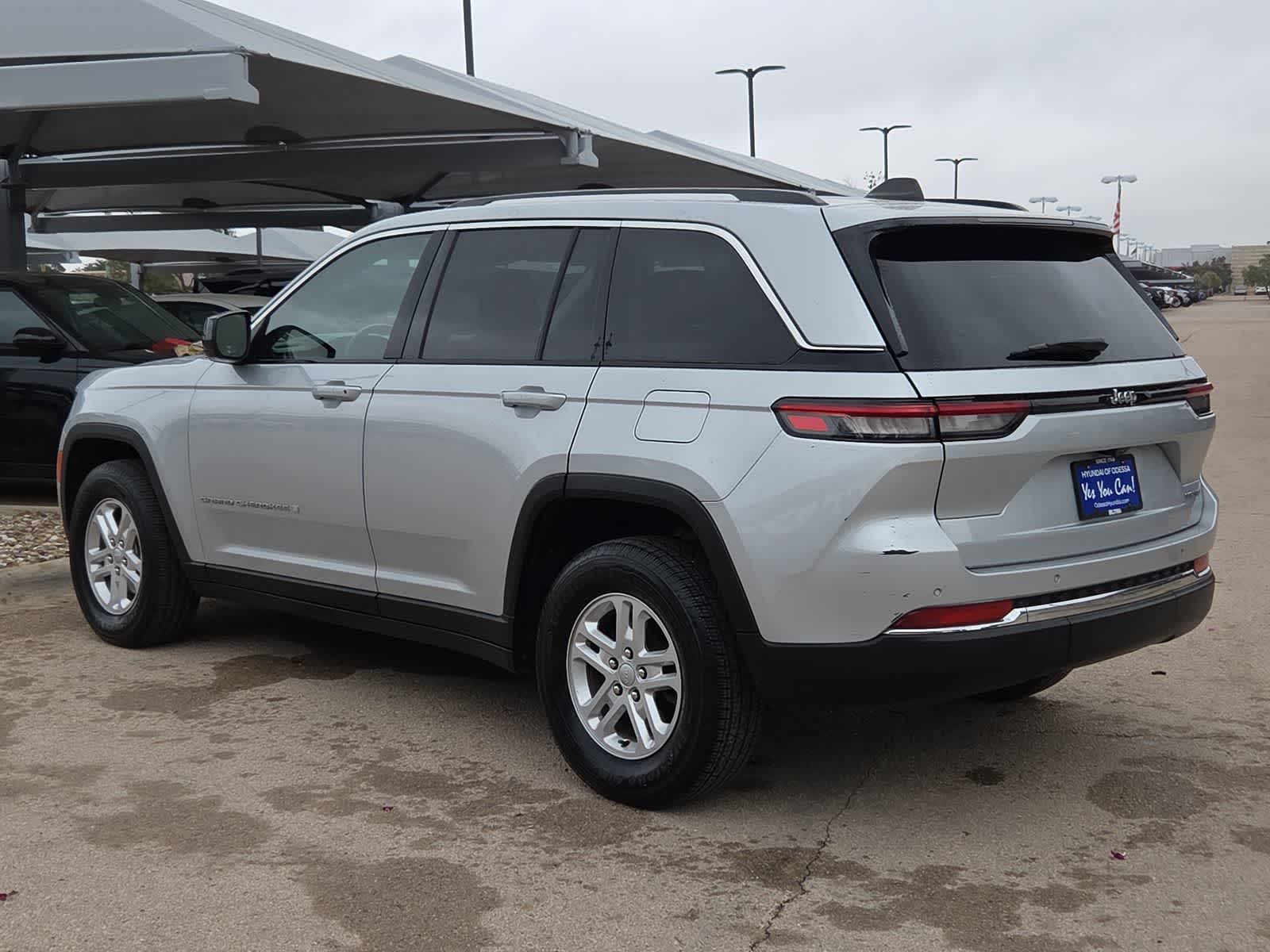 2024 Jeep Grand Cherokee Laredo