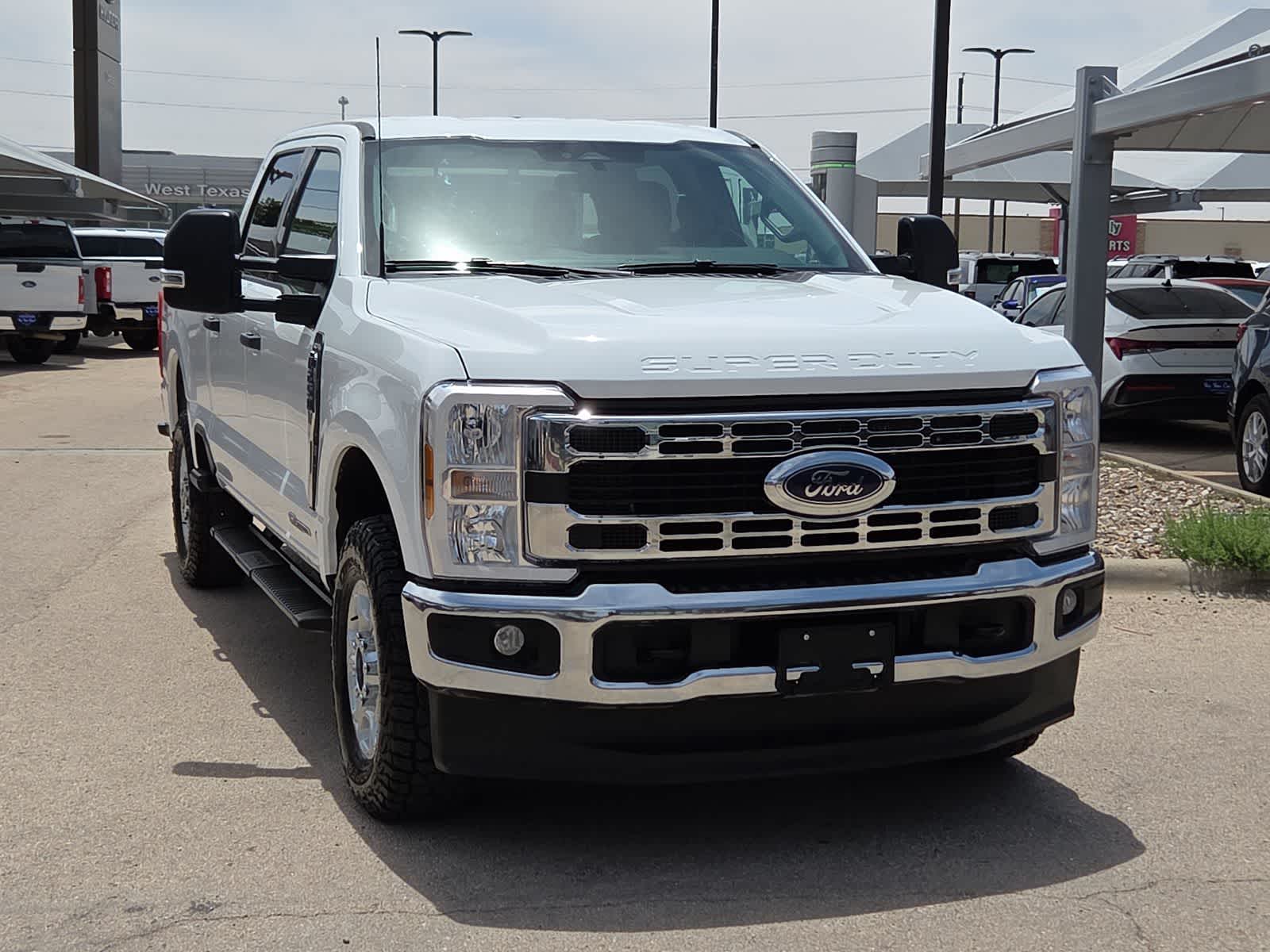 2025 Ford Super Duty F-250 SRW XLT