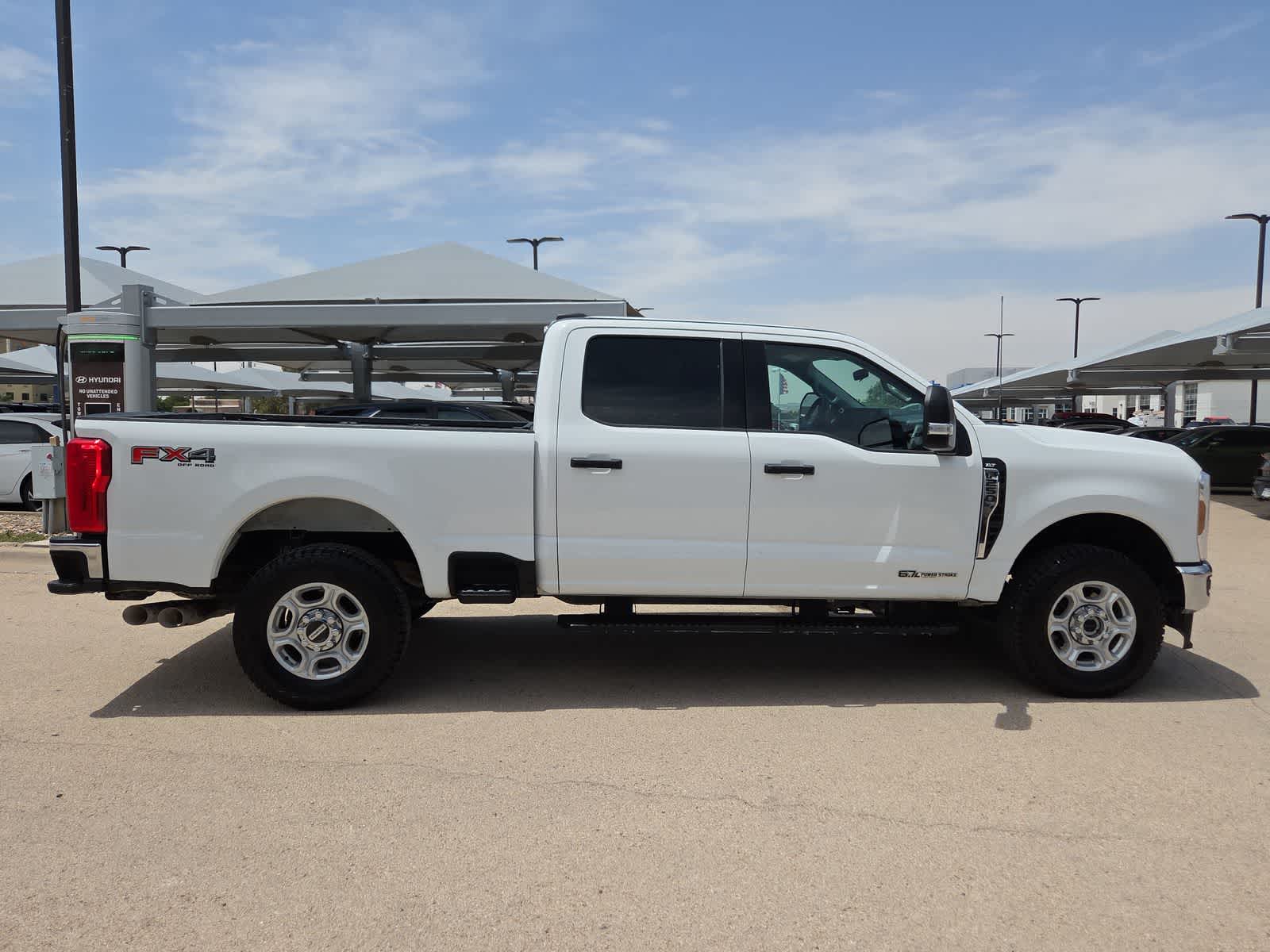2025 Ford Super Duty F-250 SRW XLT