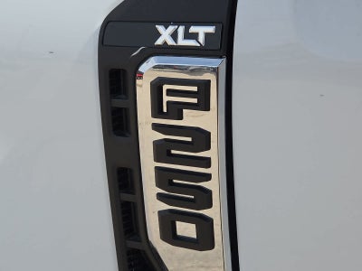 2023 Ford Super Duty F-250 SRW XLT