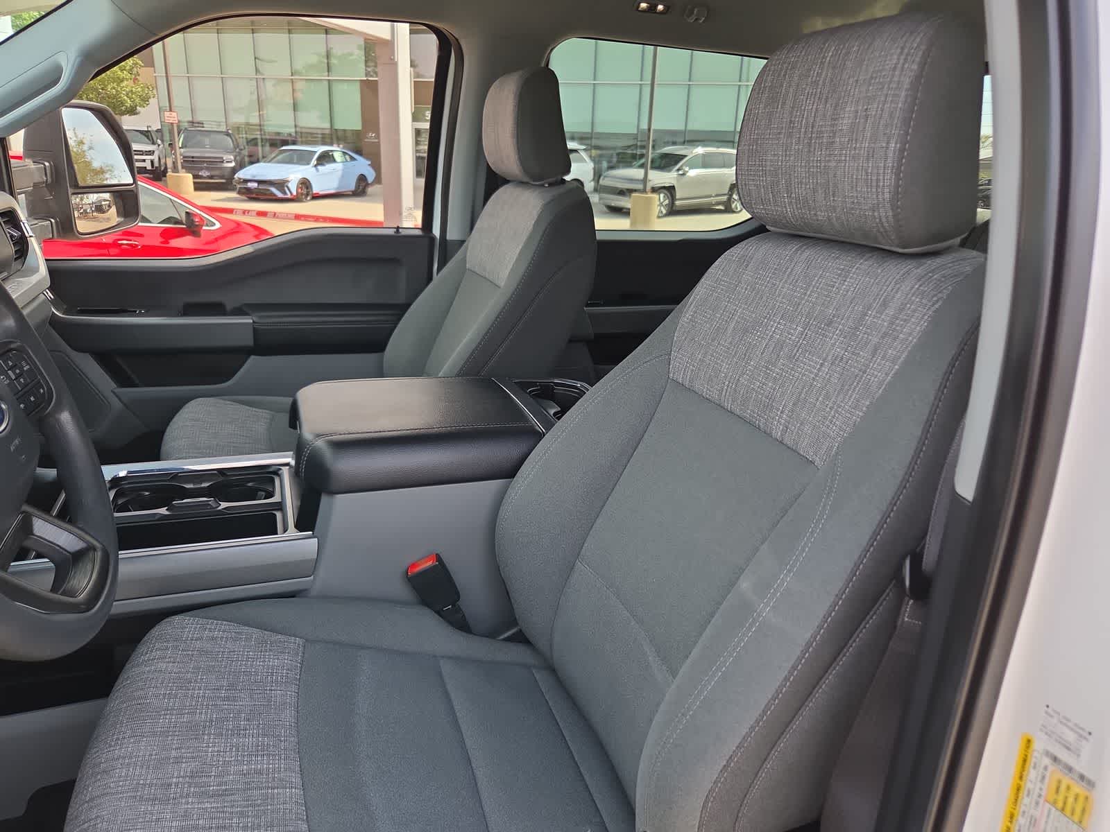 2023 Ford Super Duty F-250 SRW XLT