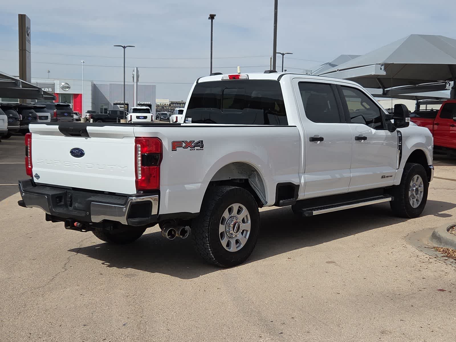 2023 Ford Super Duty F-250 SRW XLT
