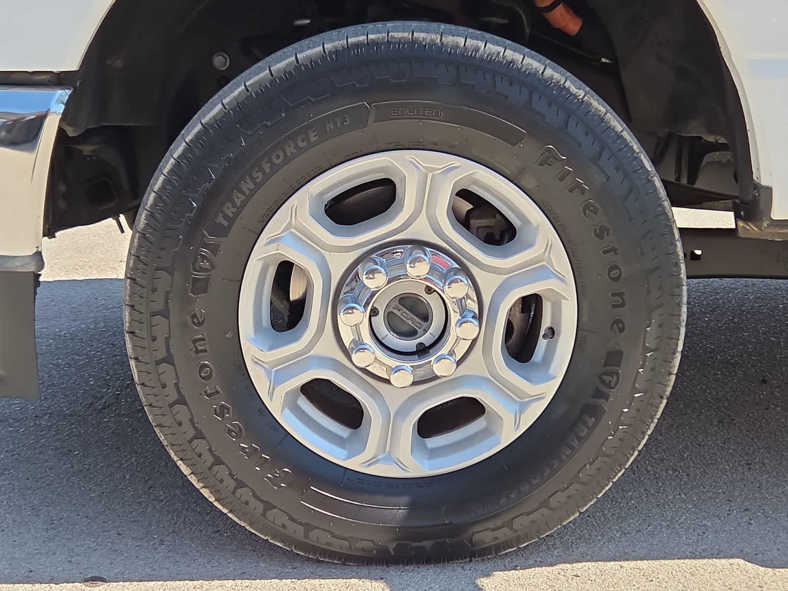2025 Ford Super Duty F-350 SRW XLT