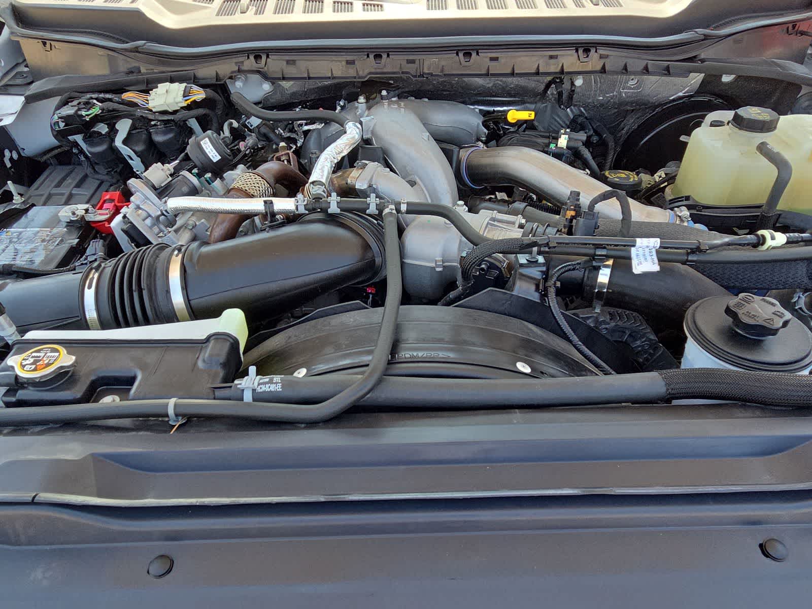 2025 Ford Super Duty F-350 SRW XLT