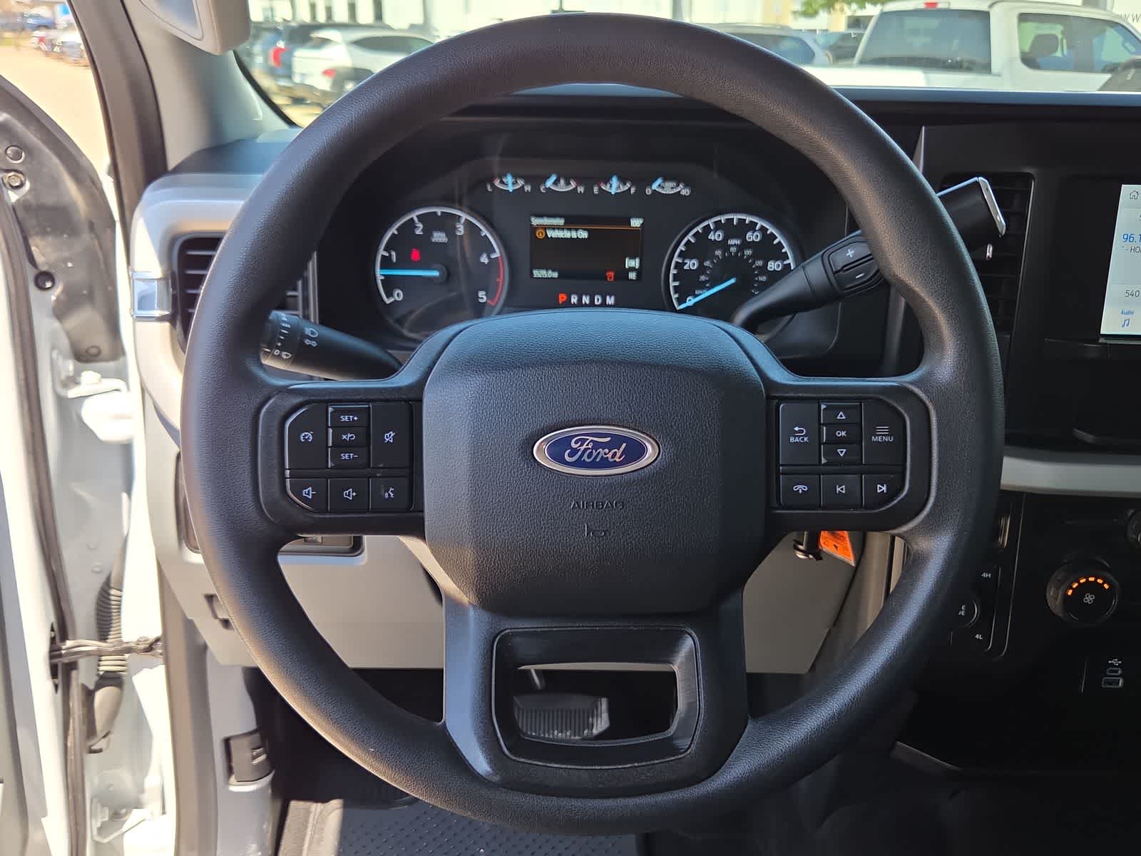 2025 Ford Super Duty F-350 SRW XLT