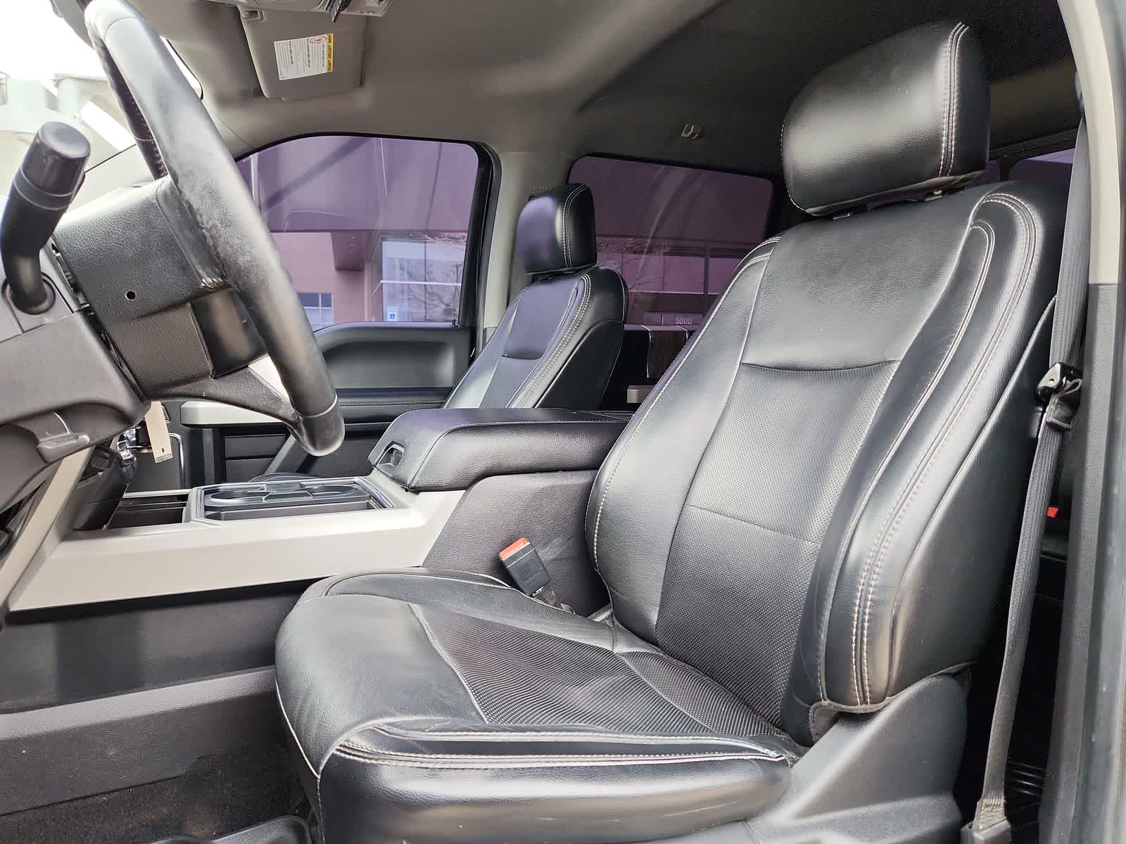 2019 Ford Super Duty F-350 SRW LARIAT