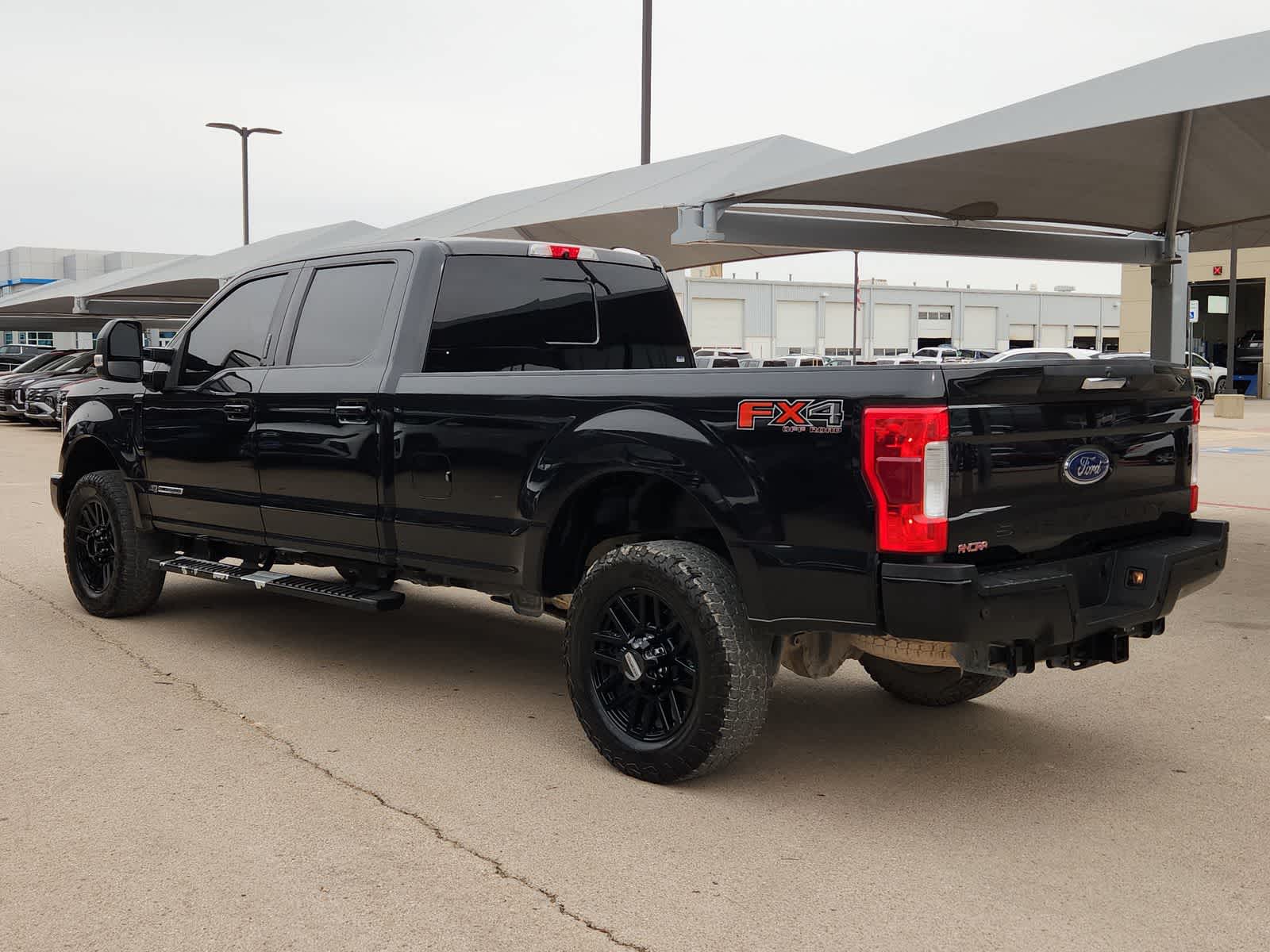2019 Ford Super Duty F-350 SRW LARIAT