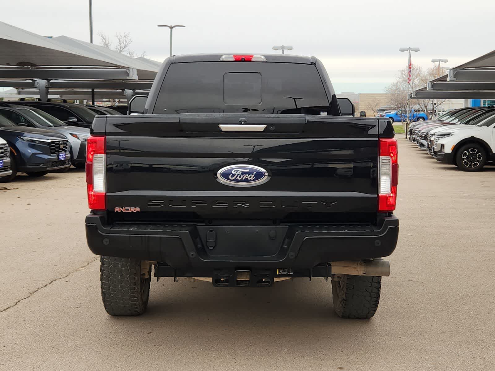 2019 Ford Super Duty F-350 SRW LARIAT