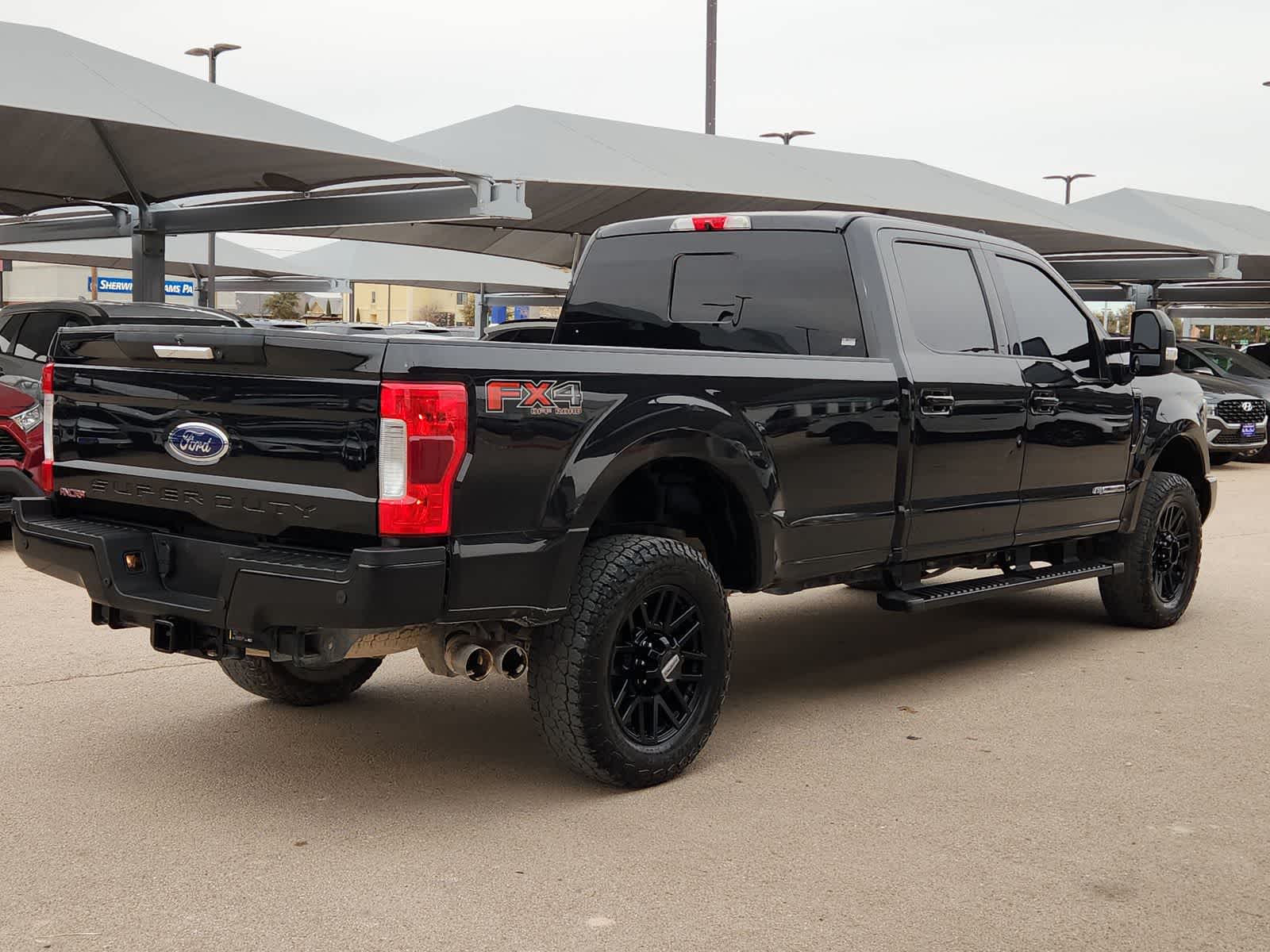 2019 Ford Super Duty F-350 SRW LARIAT