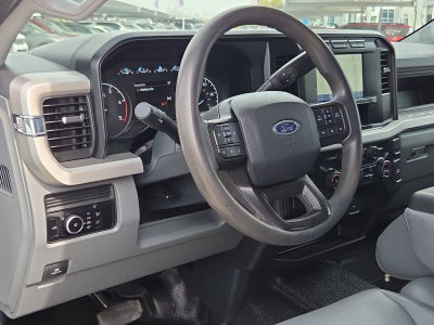 2023 Ford Super Duty F-350 DRW Pickup XL