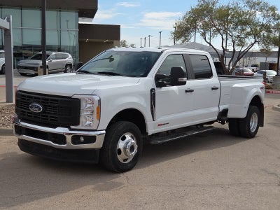2023 Ford Super Duty F-350 DRW Pickup XL