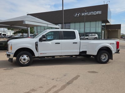 2023 Ford Super Duty F-350 DRW Pickup XL