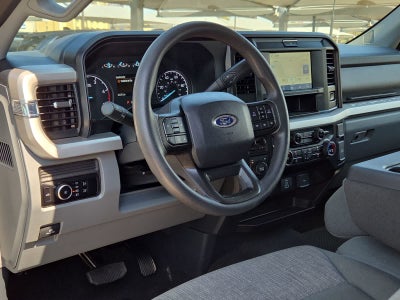 2025 Ford Super Duty F-350 DRW Pickup XLT