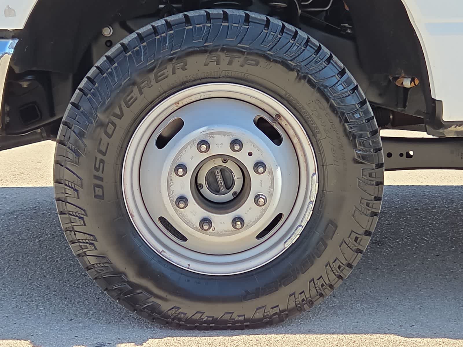 2025 Ford Super Duty F-350 DRW Pickup XLT