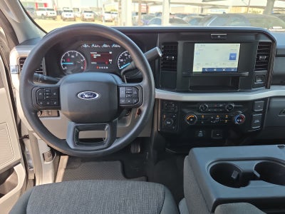 2025 Ford Super Duty F-350 DRW Pickup XLT
