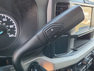 2025 Ford Super Duty F-350 DRW Pickup XLT