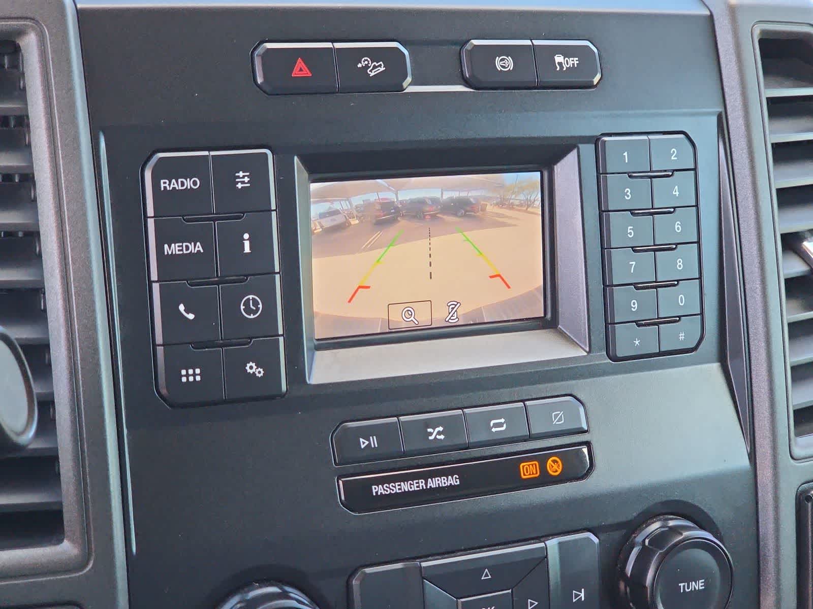 2022 Ford Super Duty F-350 DRW Pickup XL