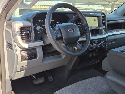 2025 Ford Super Duty F-350 DRW Pickup XLT