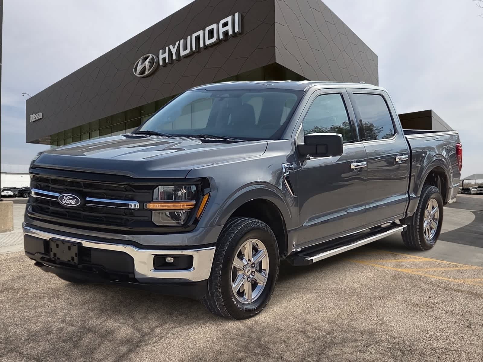 2025 Ford F-150 XLT