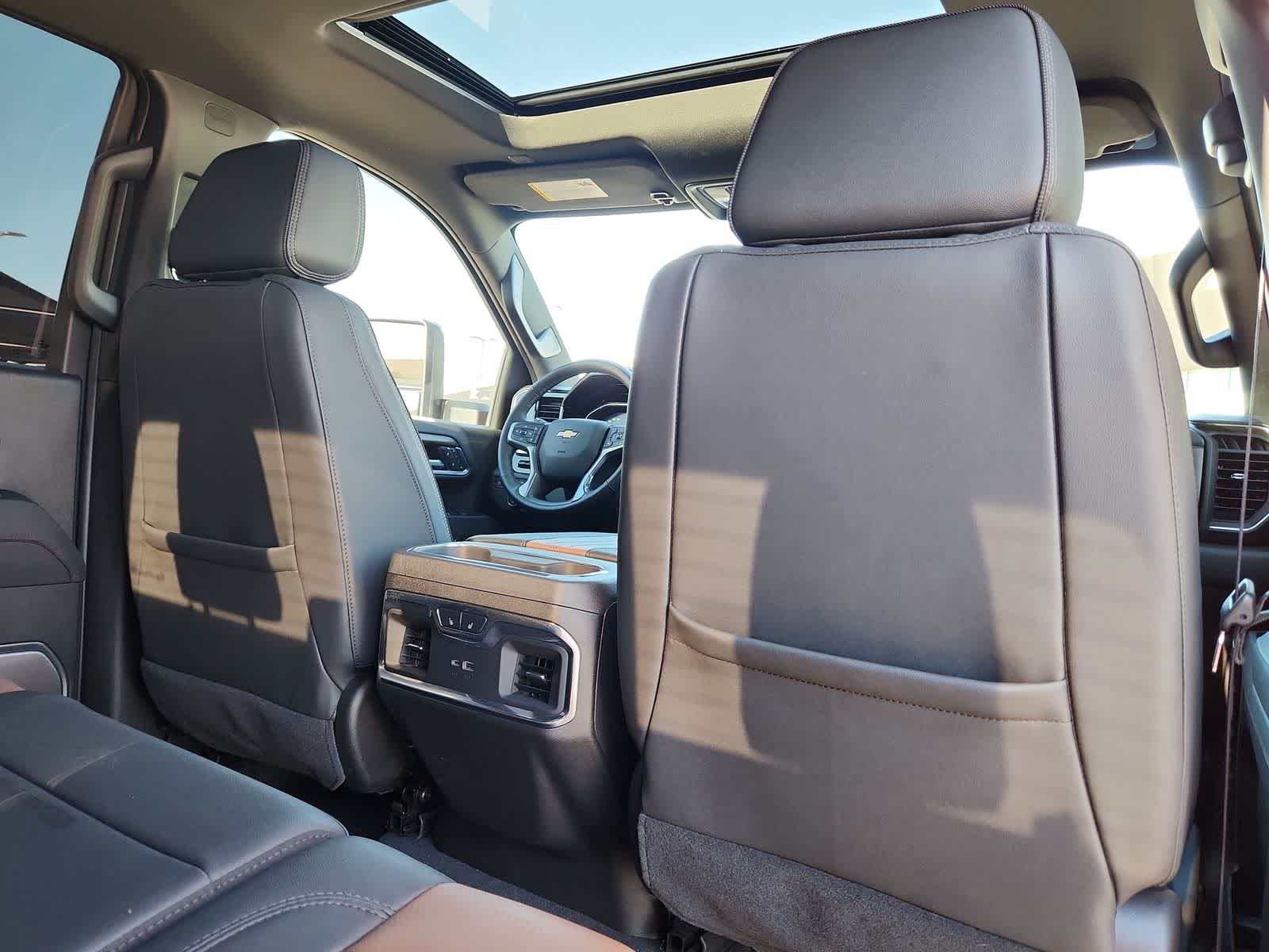 2025 Chevrolet Silverado 3500HD High Country