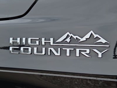 2022 Chevrolet Suburban High Country