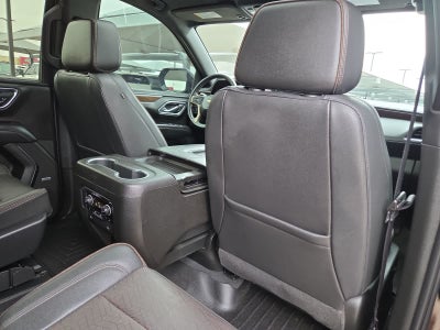2022 Chevrolet Suburban High Country