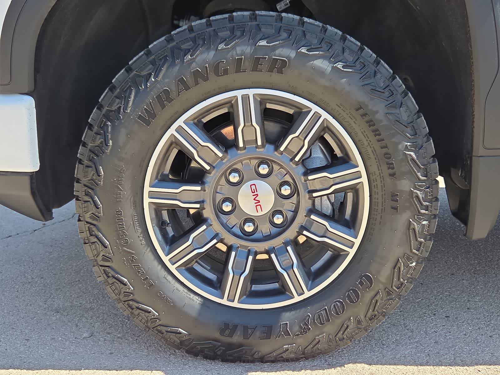 2025 GMC Sierra 1500 AT4