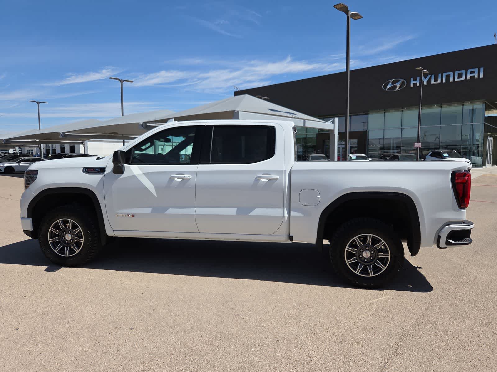 2025 GMC Sierra 1500 AT4