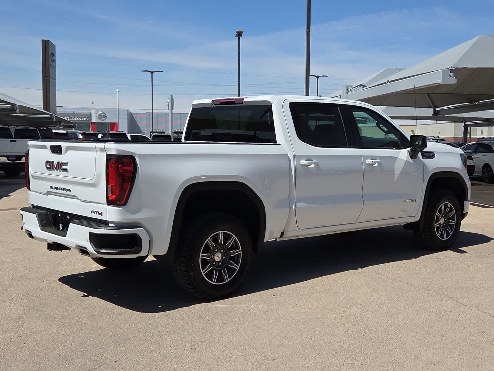 2025 GMC Sierra 1500 AT4