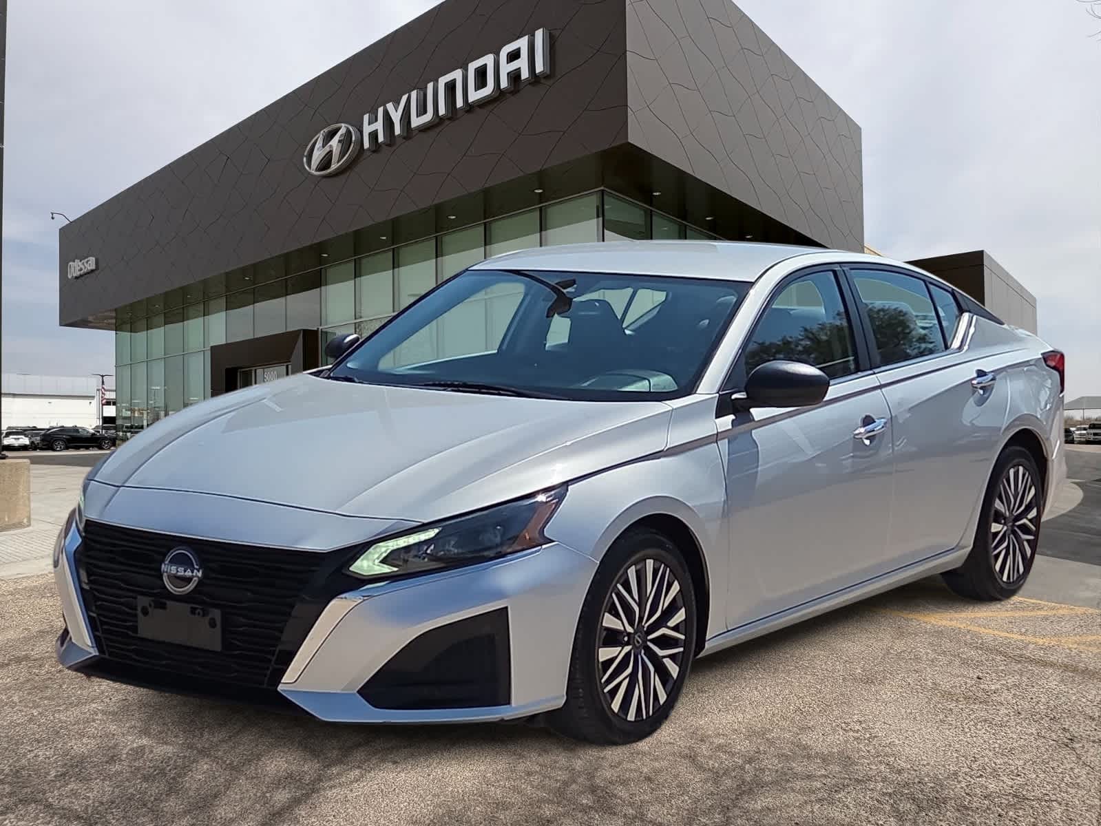 2024 Nissan Altima 2.5 SV