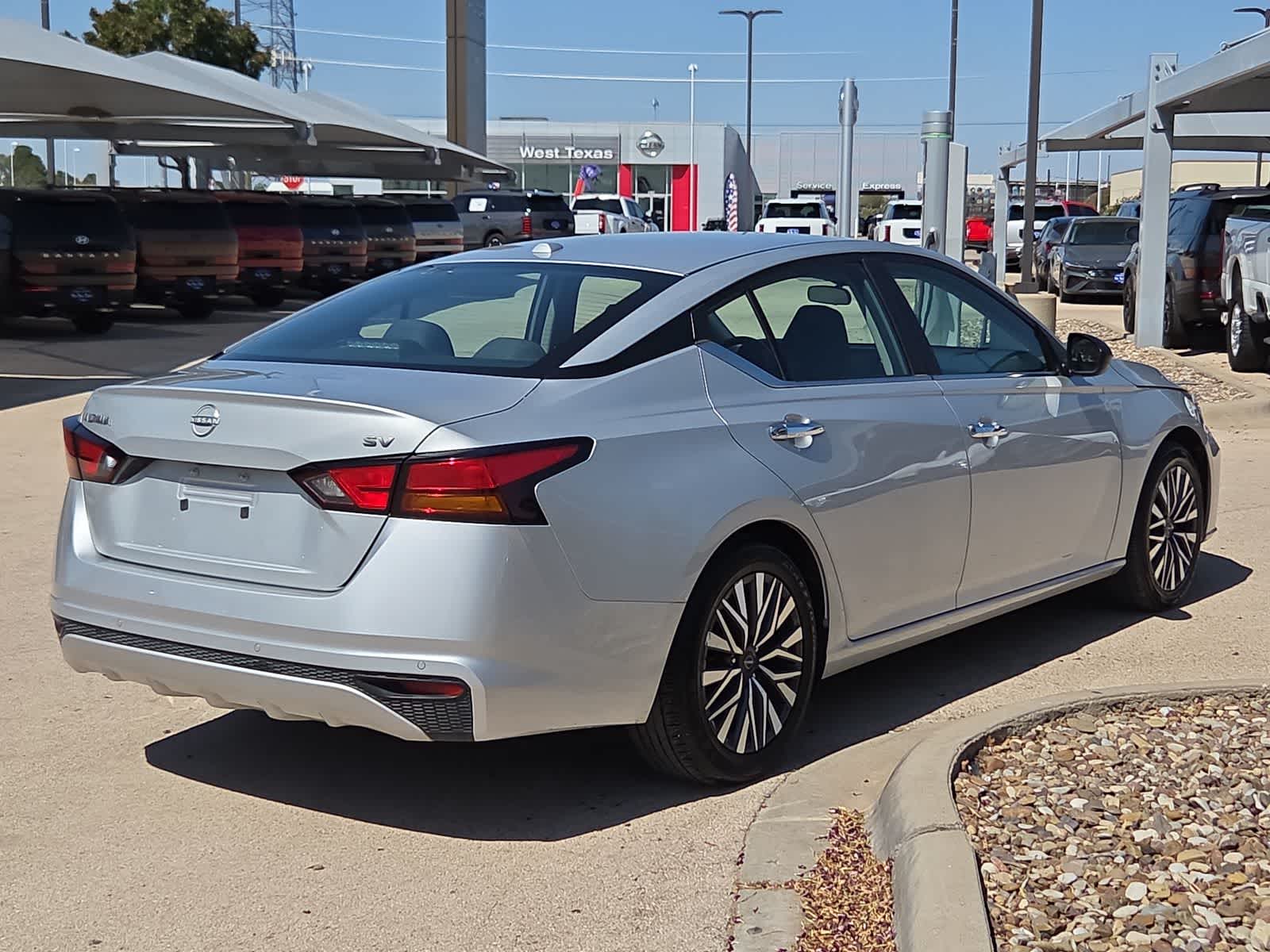 2024 Nissan Altima 2.5 SV