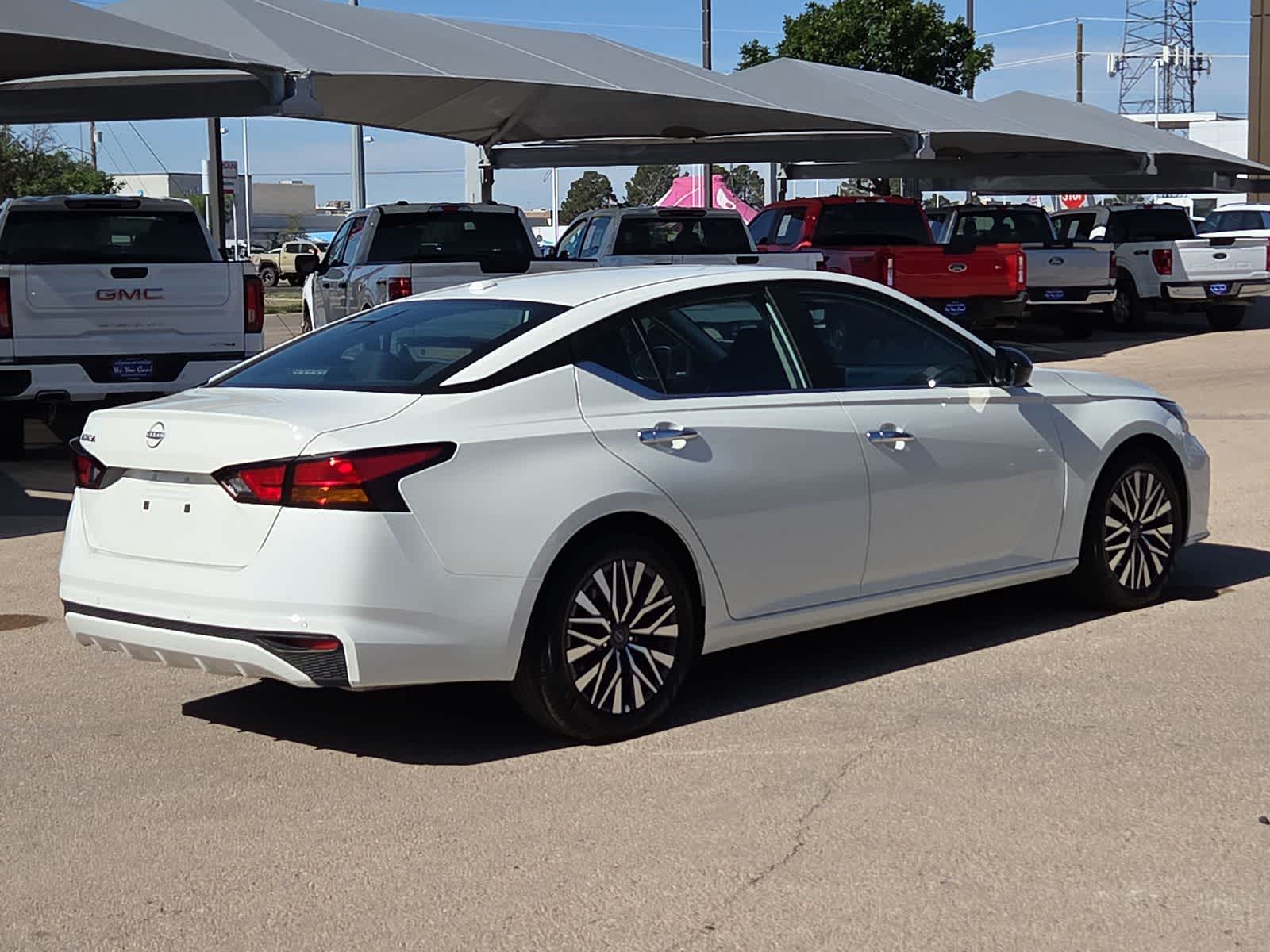 2025 Nissan Altima SV