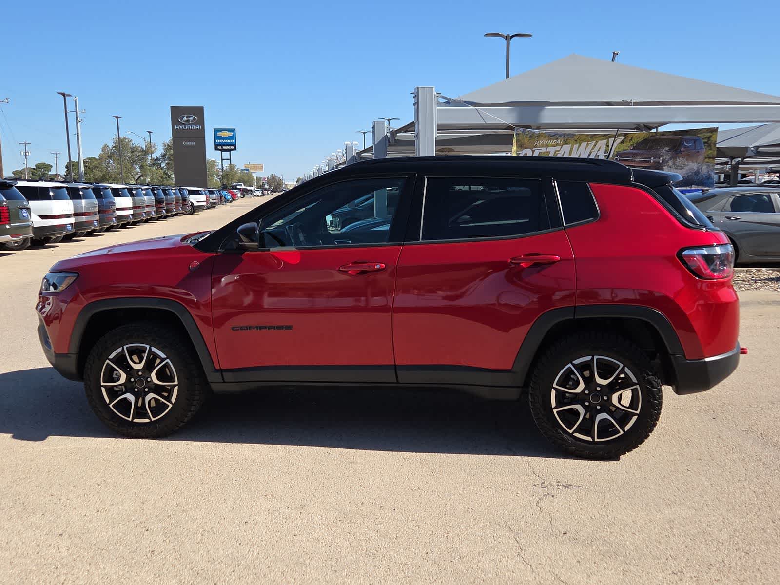 2025 Jeep Compass Trailhawk