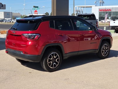 2025 Jeep Compass Trailhawk