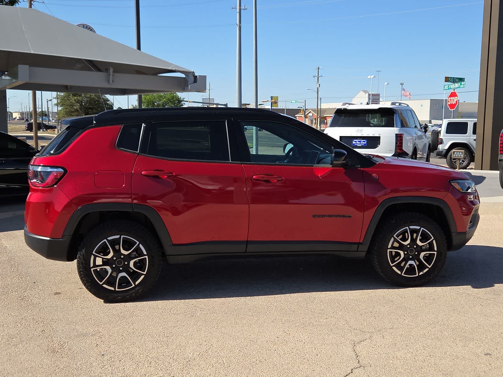 2025 Jeep Compass Trailhawk