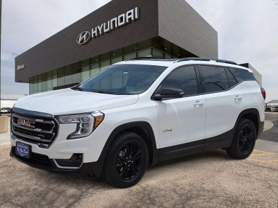 2022 GMC Terrain AT4