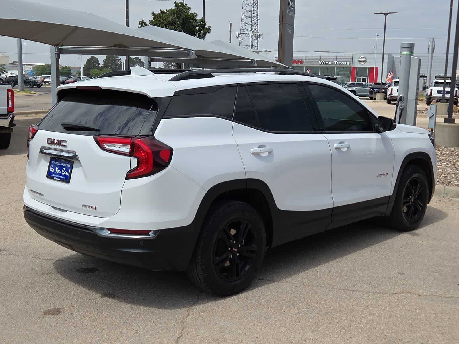 2022 GMC Terrain AT4