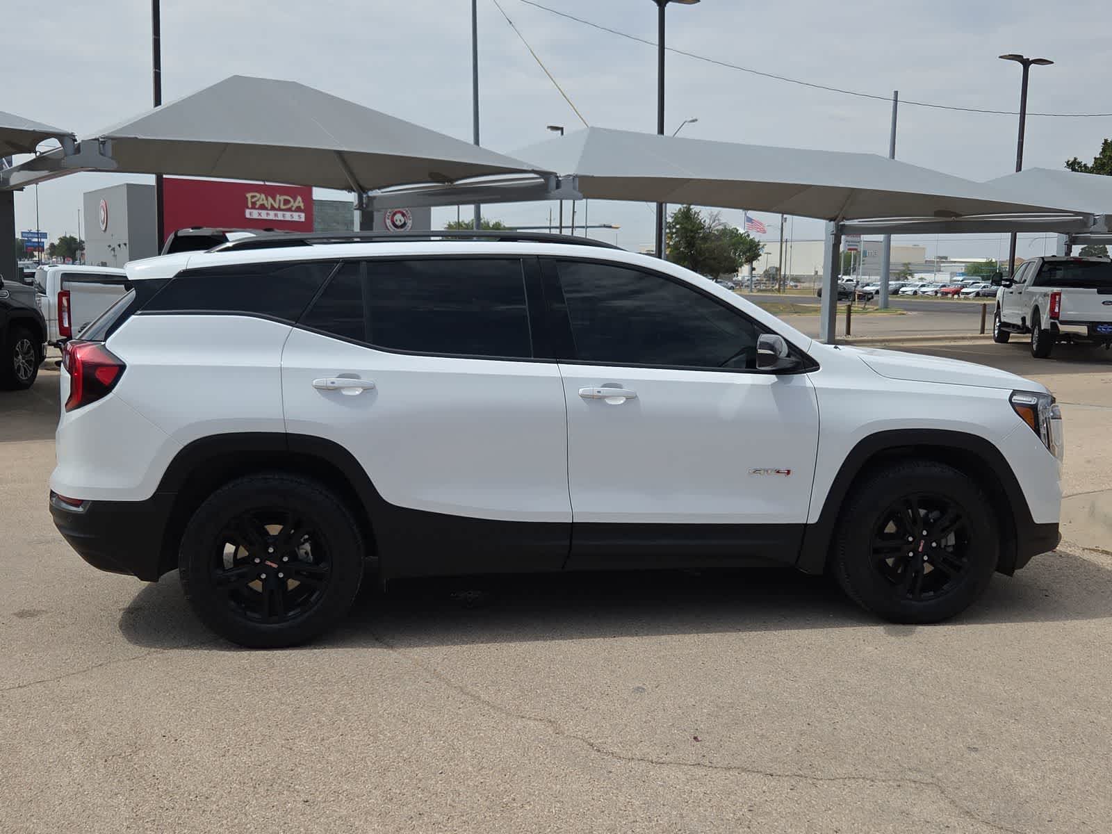 2022 GMC Terrain AT4