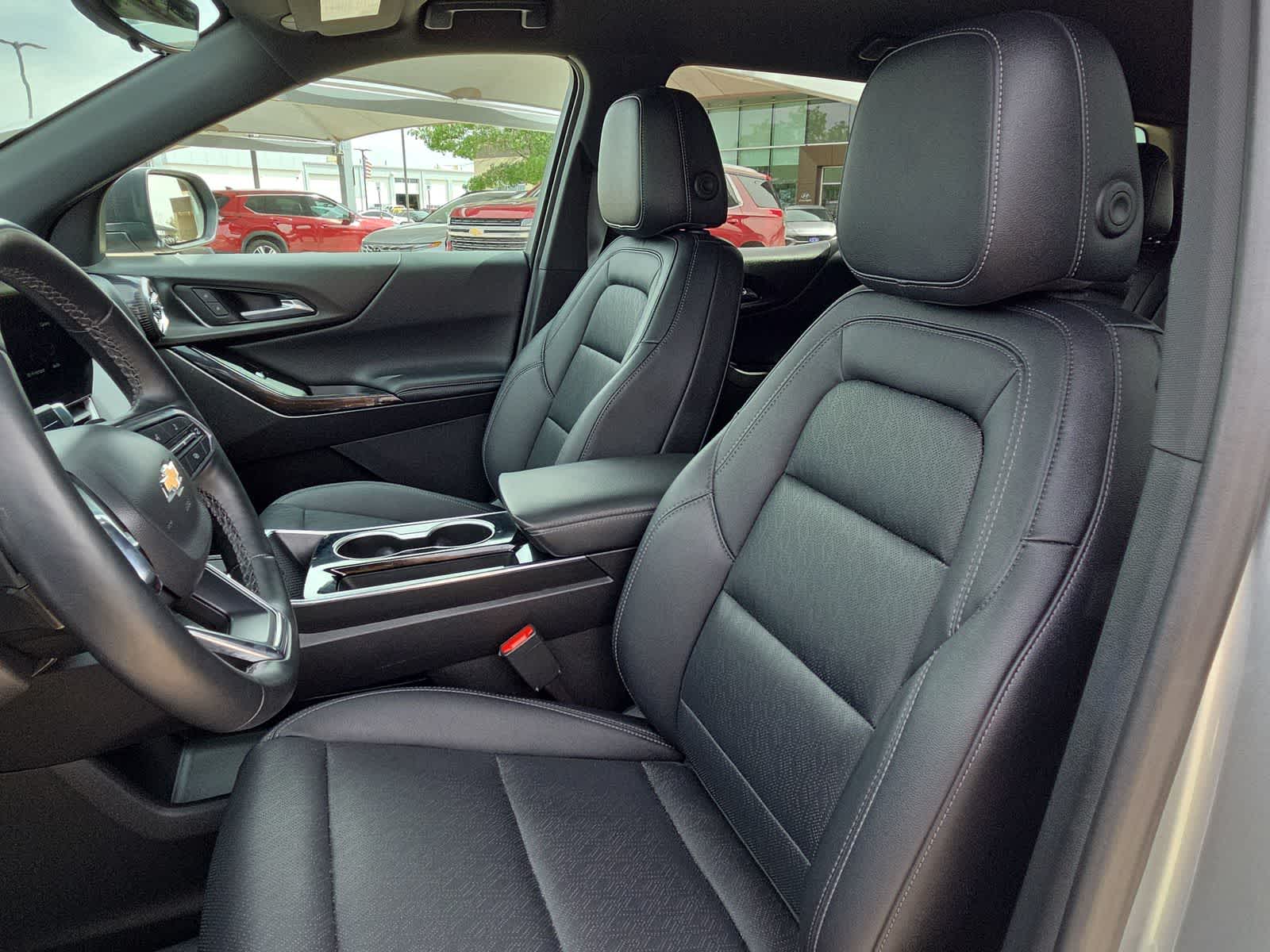 2025 Chevrolet Equinox FWD LT