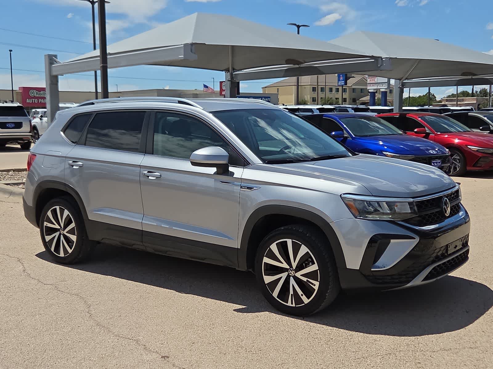 2024 Volkswagen Taos SE