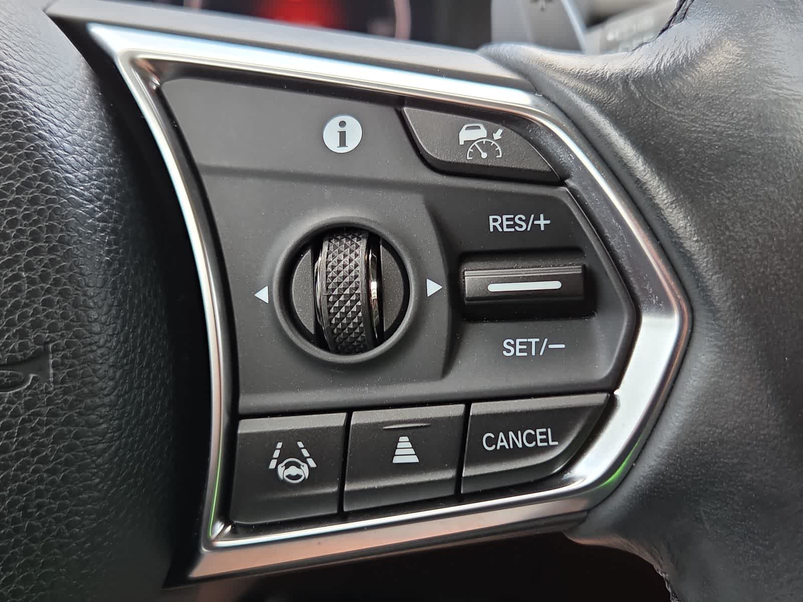 2024 Acura MDX w/Technology Package