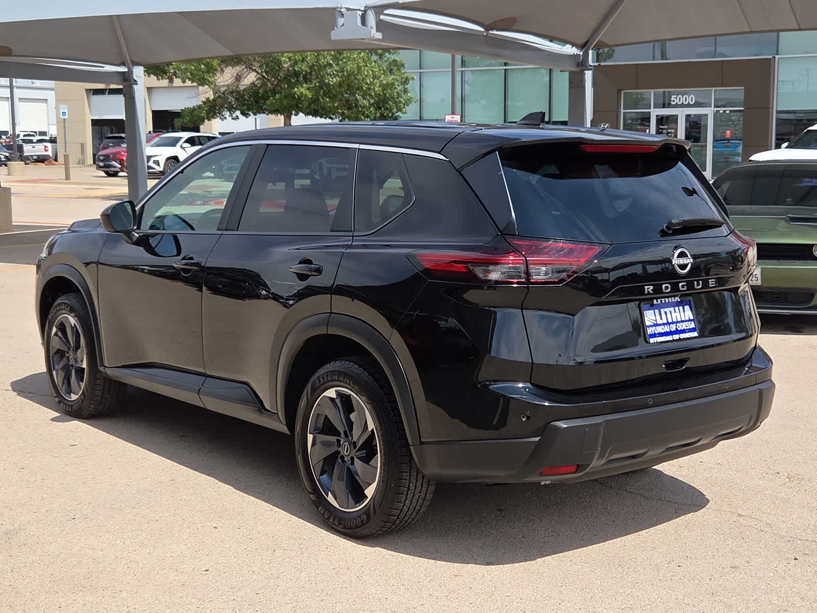 2025 Nissan Rogue SV