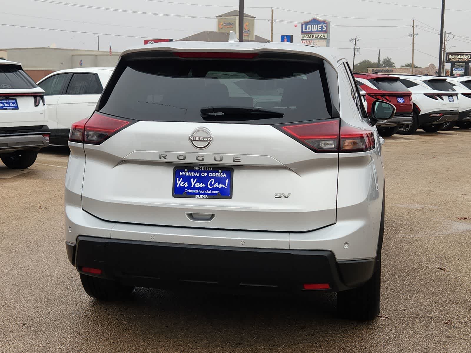 2024 Nissan Rogue SV