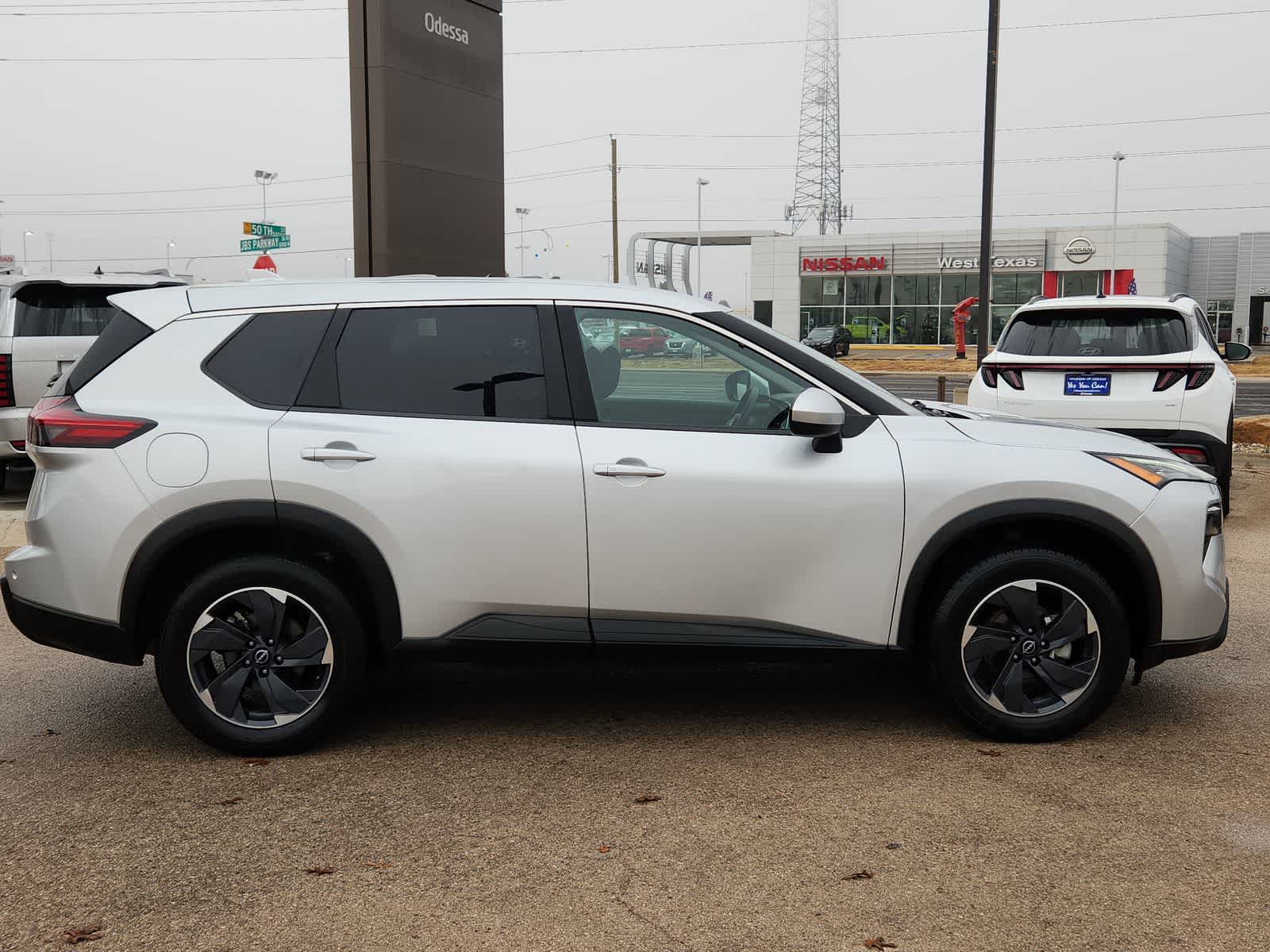 2024 Nissan Rogue SV