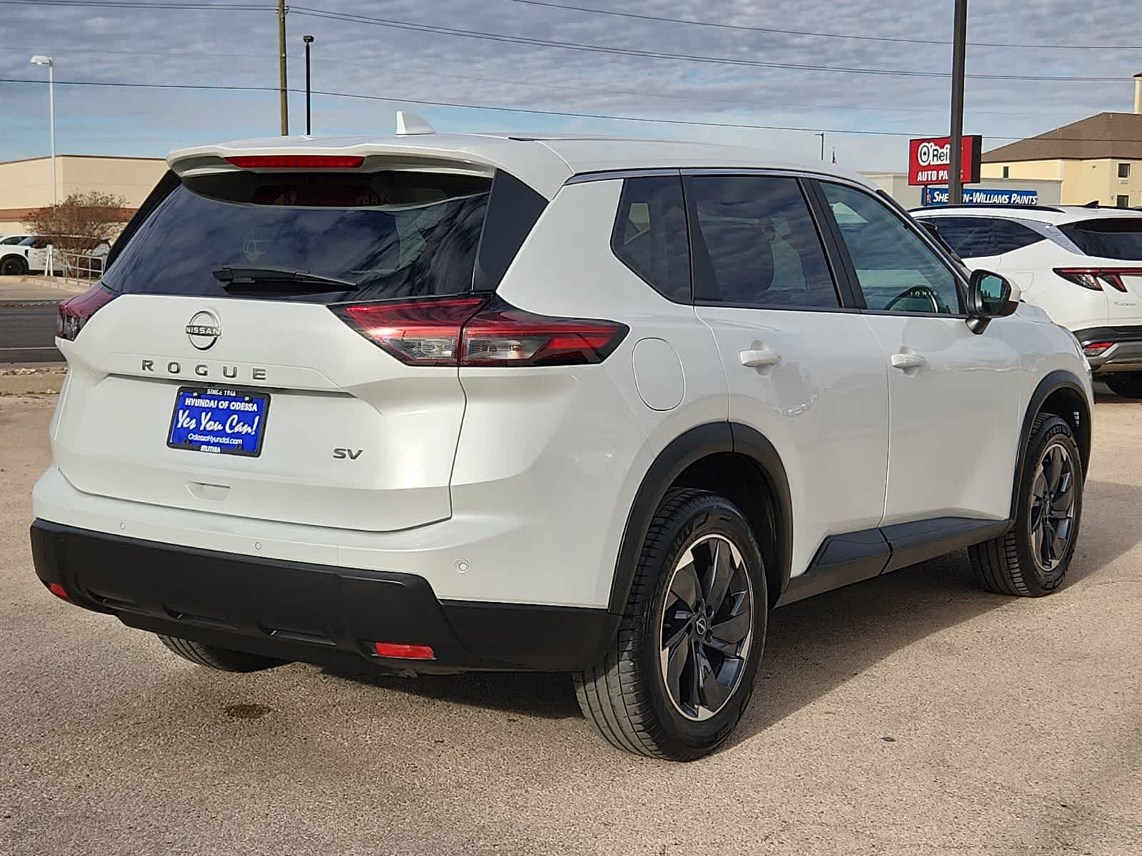 2024 Nissan Rogue SV