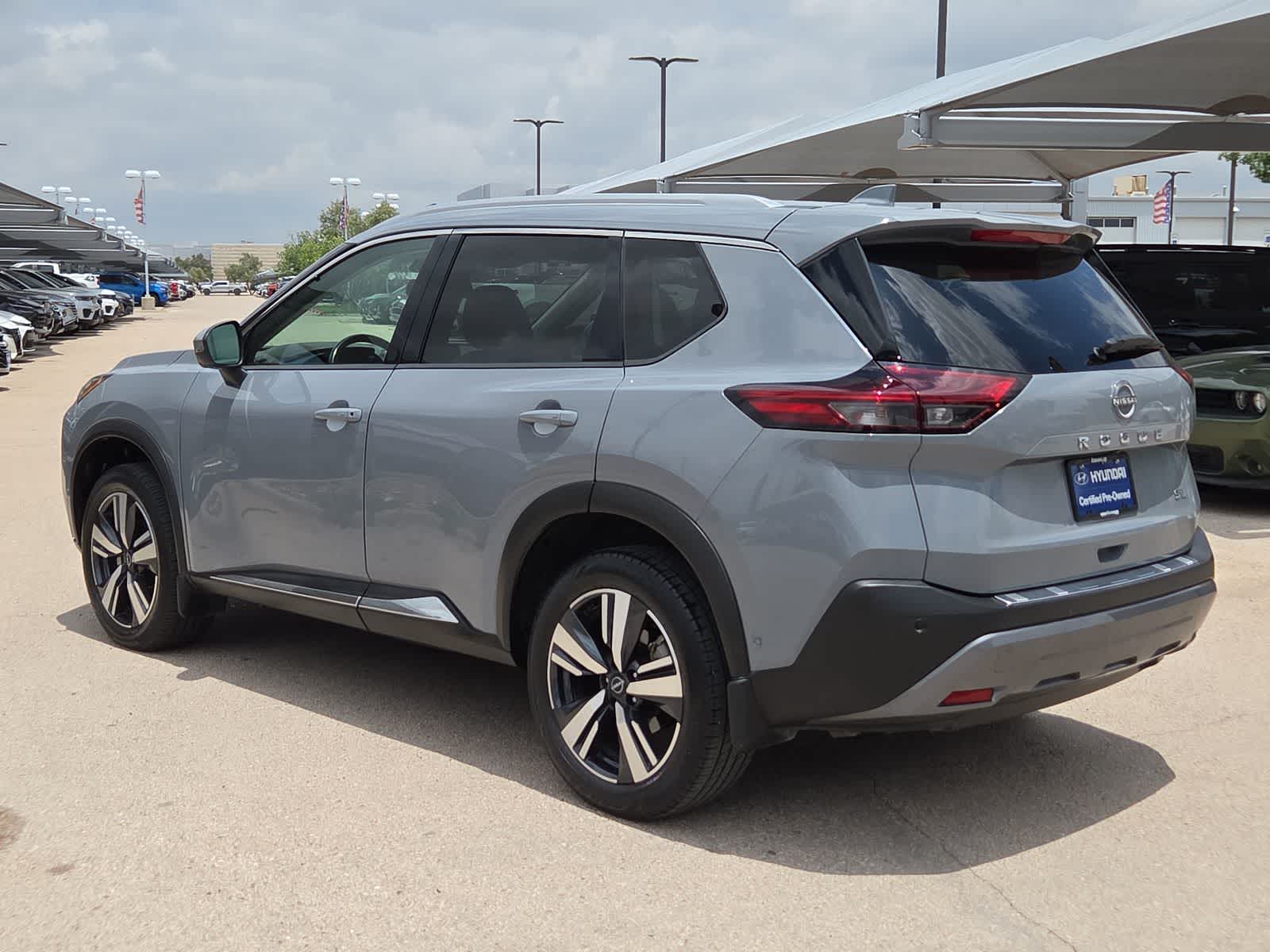 2023 Nissan Rogue SL