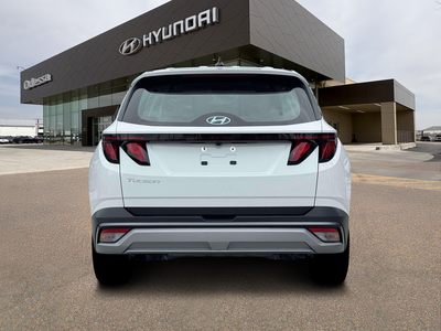 2026 Hyundai TUCSON SE