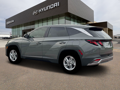 2026 Hyundai TUCSON SE