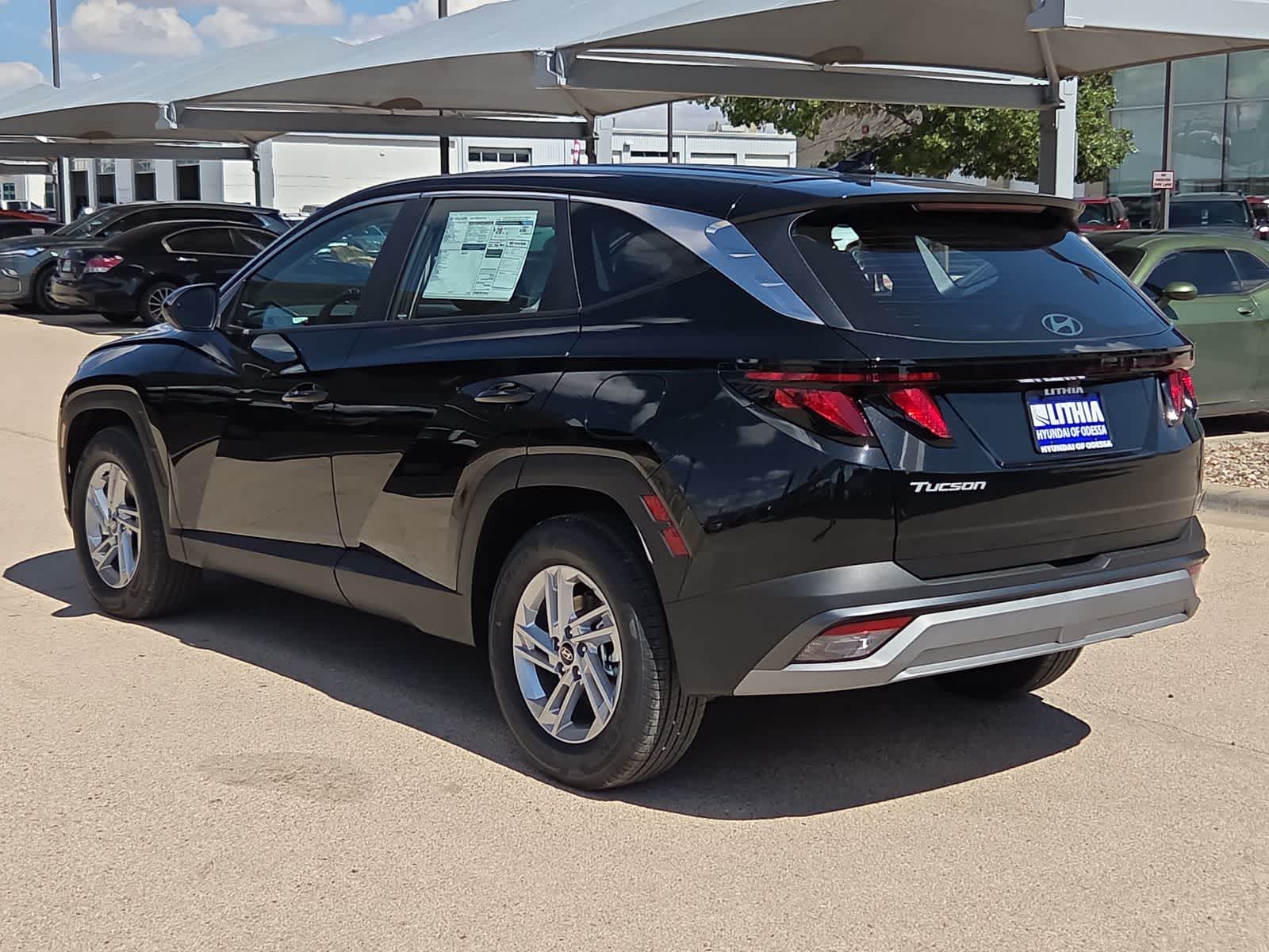 2026 Hyundai TUCSON SE